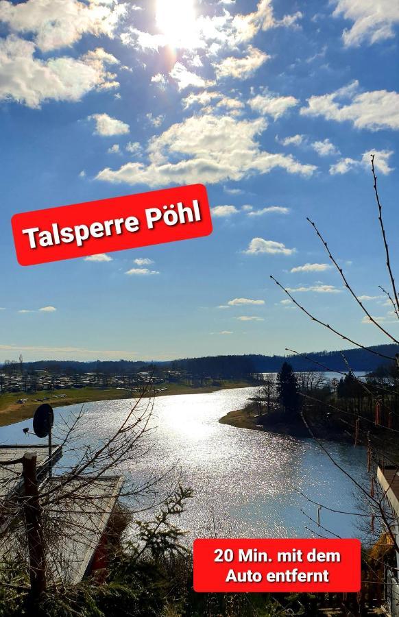 Ferienwohnung "Blick Mylau" - Naehe Freizeitpark Plohn & Weltgroesster Ziegelsteinbruecke Райхенбах-им-Фогтланд Екстериор снимка