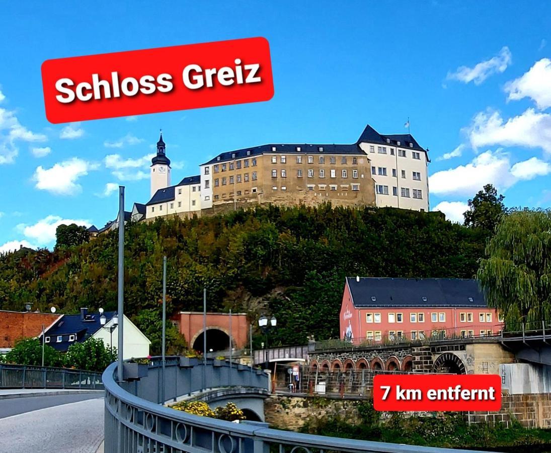 Ferienwohnung "Blick Mylau" - Naehe Freizeitpark Plohn & Weltgroesster Ziegelsteinbruecke Райхенбах-им-Фогтланд Екстериор снимка
