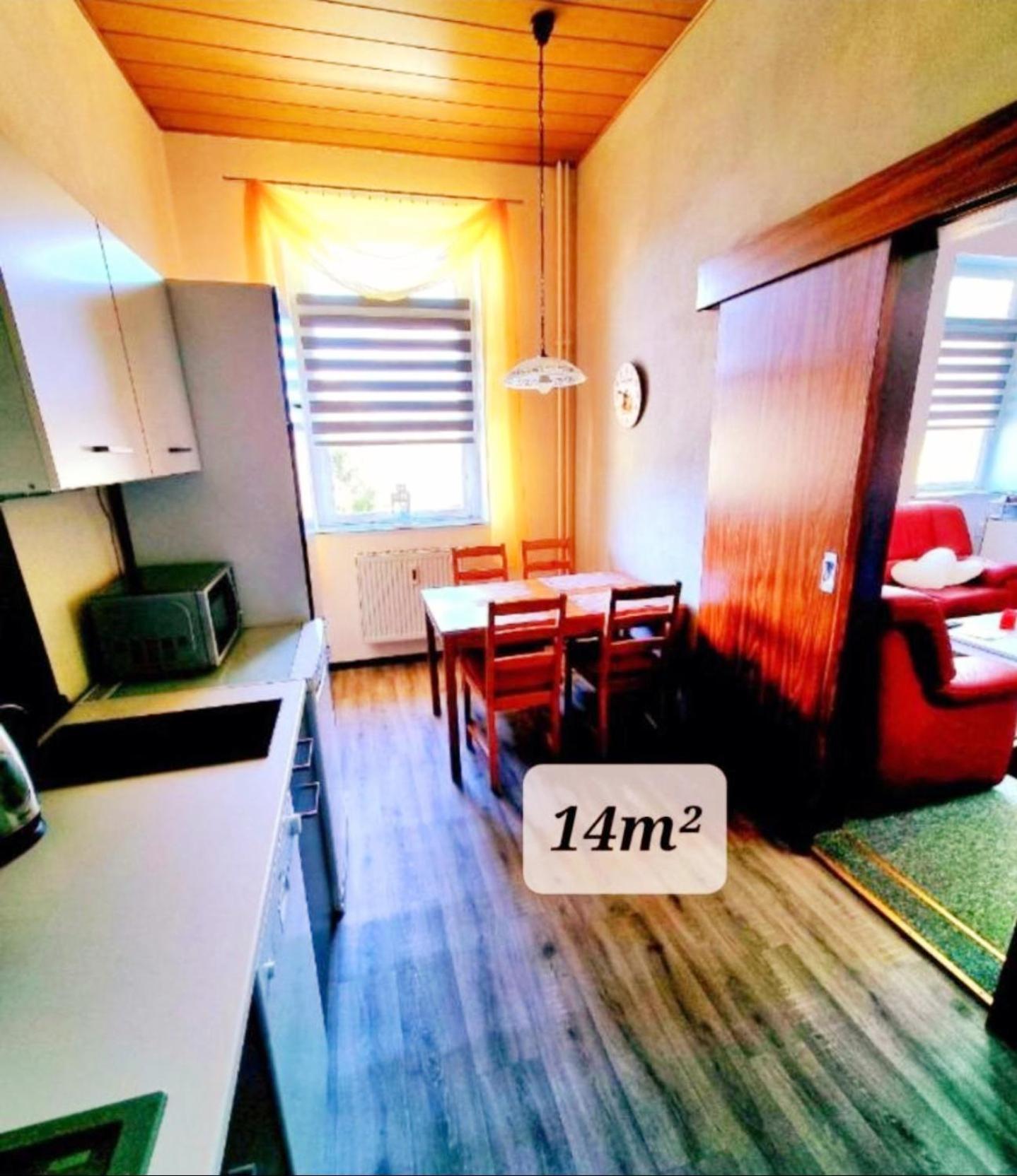 Ferienwohnung "Blick Mylau" - Naehe Freizeitpark Plohn & Weltgroesster Ziegelsteinbruecke Райхенбах-им-Фогтланд Екстериор снимка